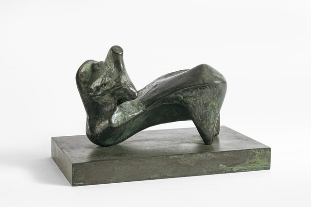 Reclining Figure: Points